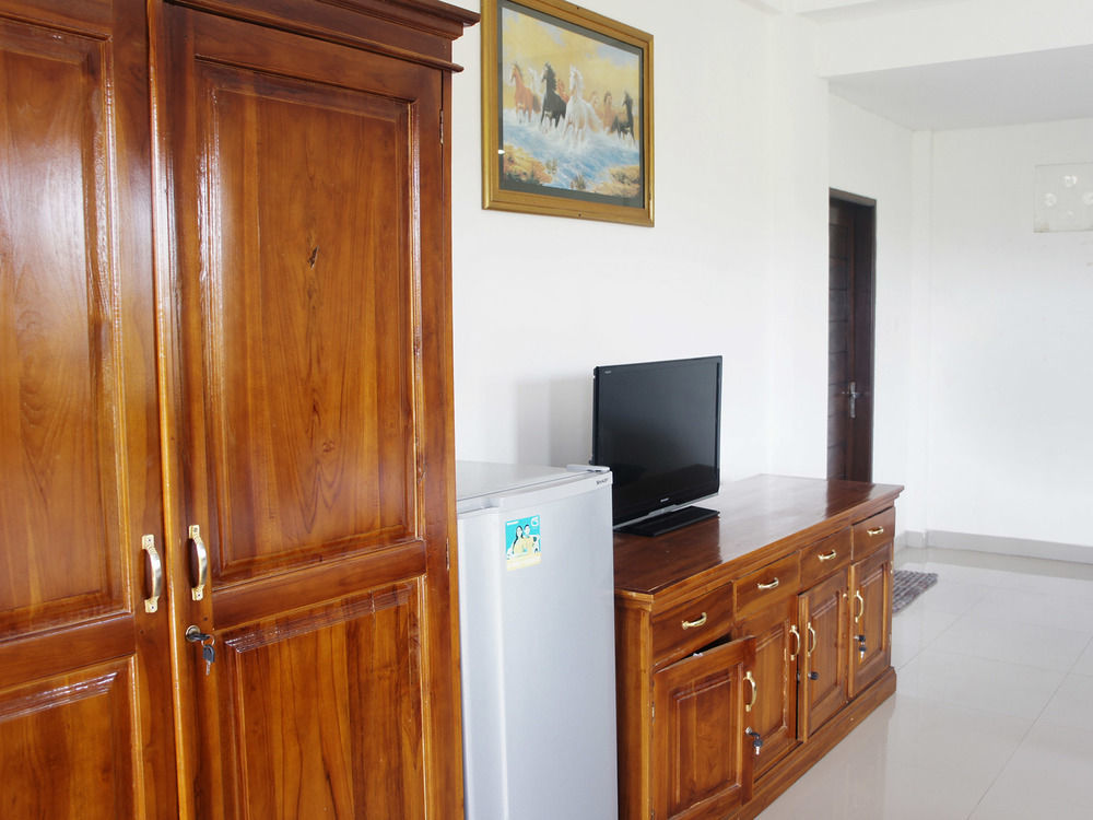 Putu Guest House Canggu Εξωτερικό φωτογραφία