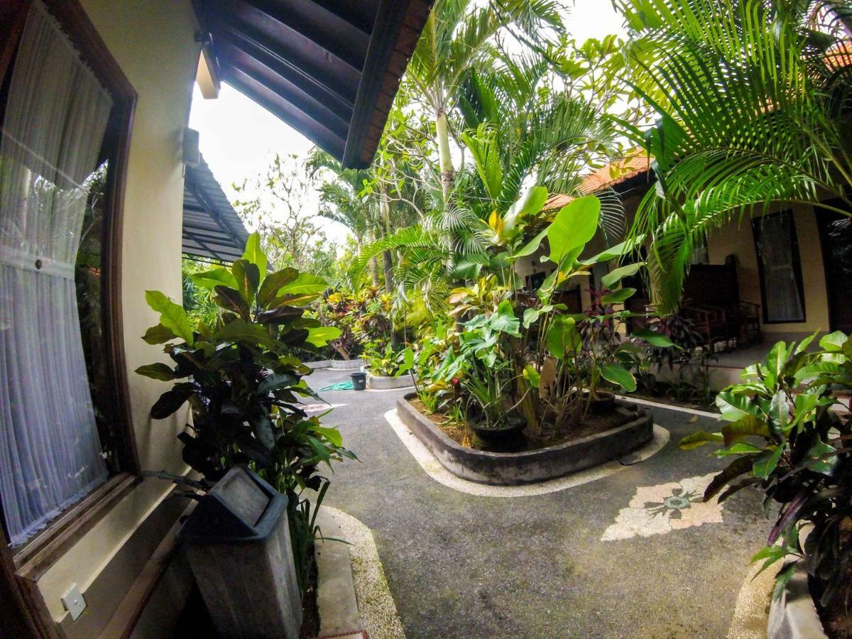 Putu Guest House Canggu Εξωτερικό φωτογραφία